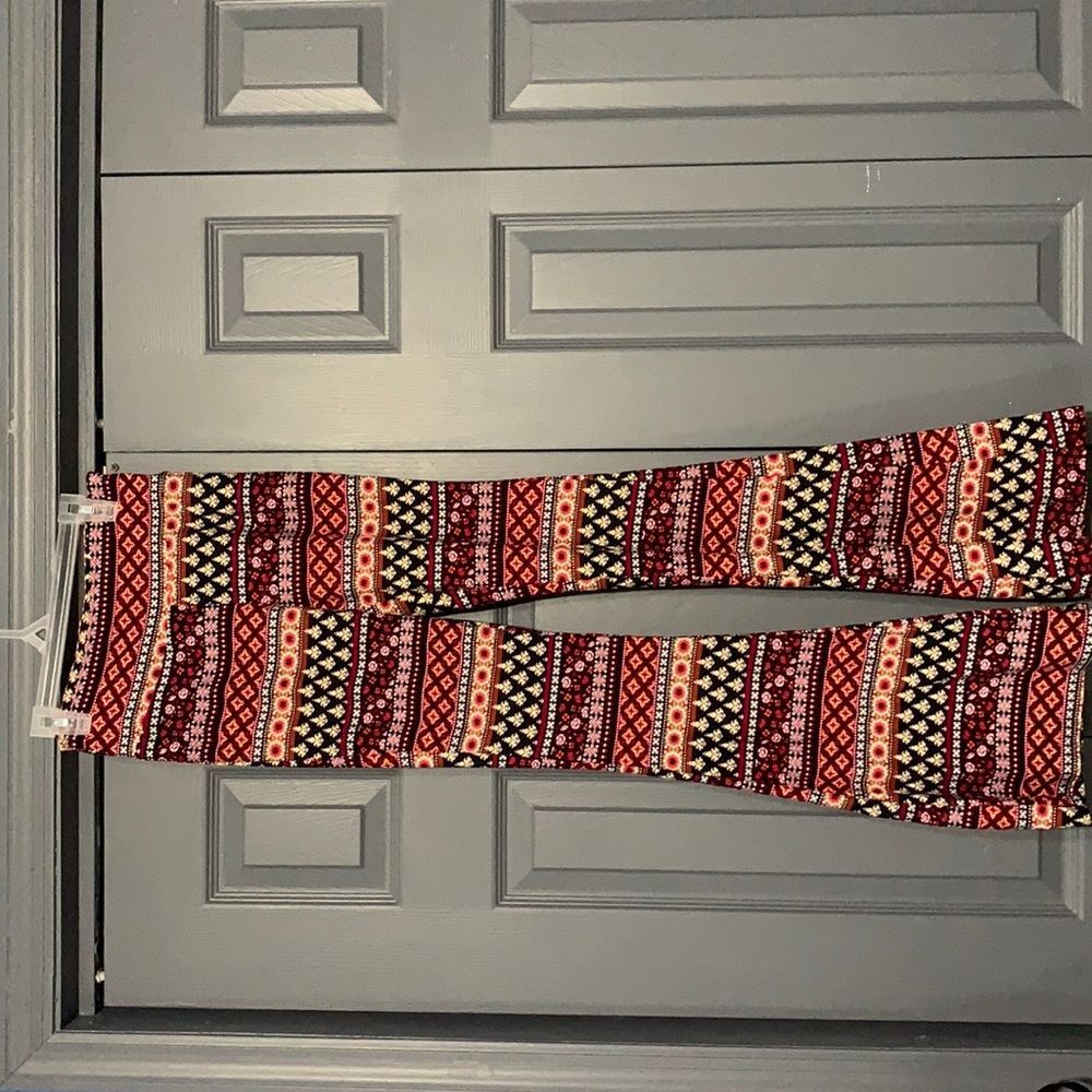Wide-legged patterned pants Never Worn. Size:S B17
